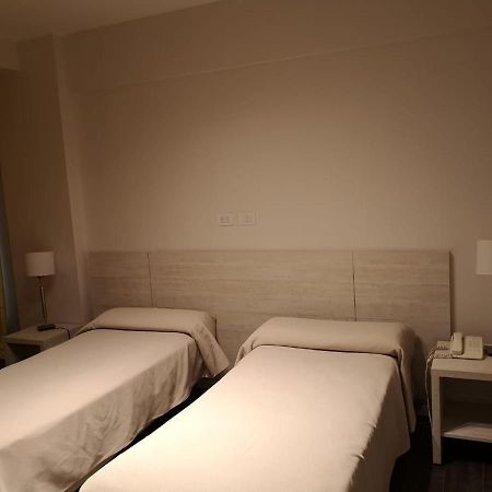 Hotel Versailles Mar del Plata Szoba fotó