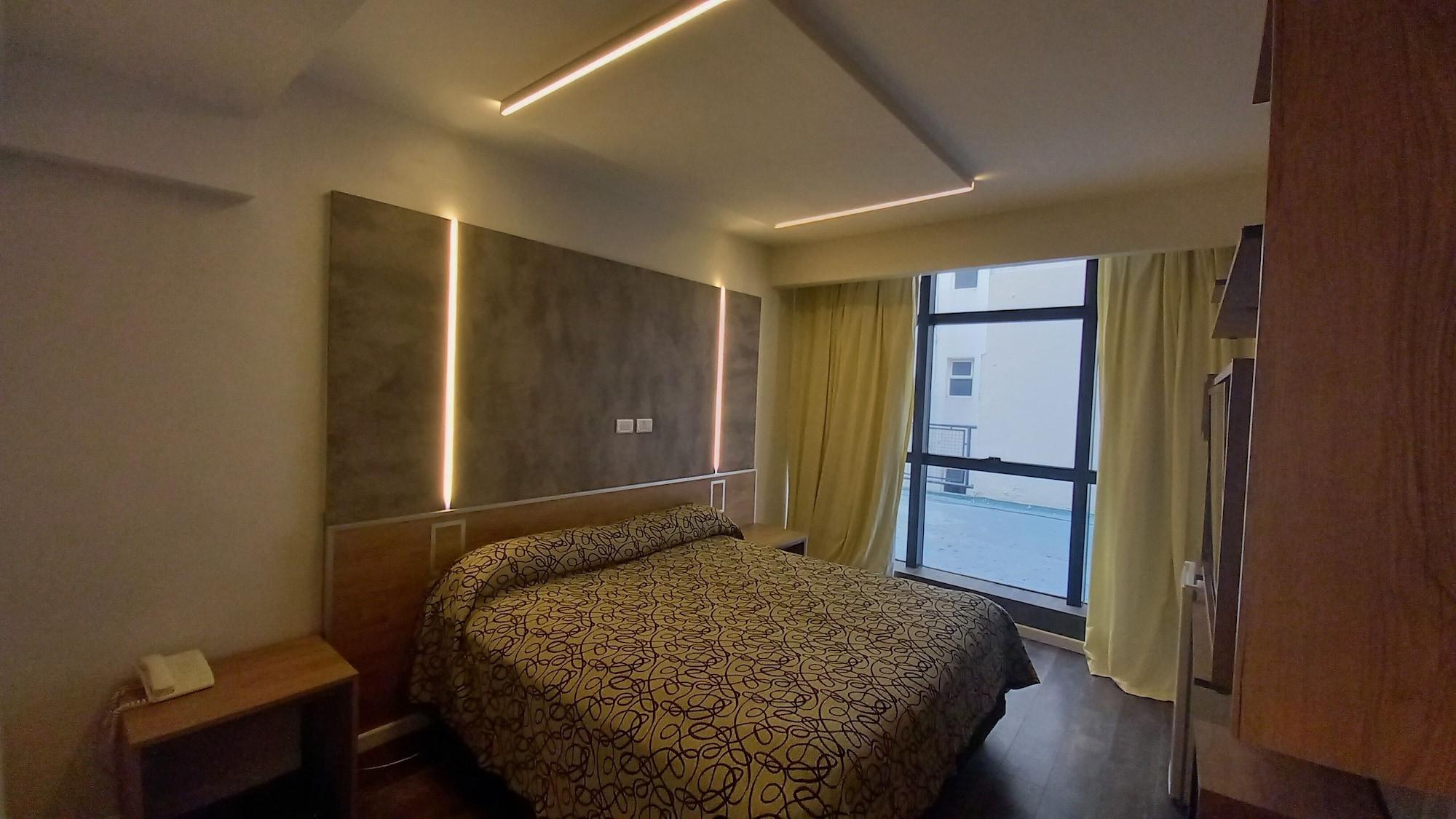 Hotel Versailles Mar del Plata Kültér fotó